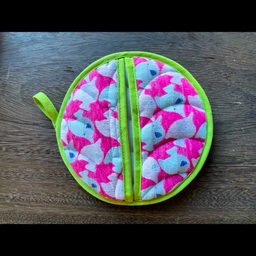 Anthropologie- Sonrisa Potholder - Picture 4 of 6